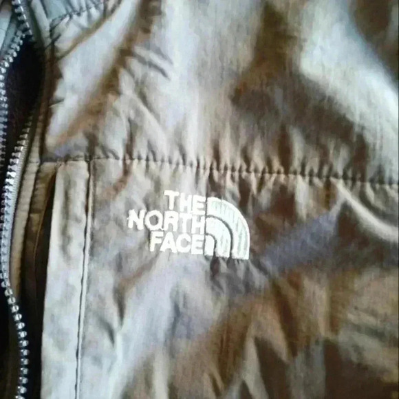 North Face Jacket Women's - Picture 2 of 4